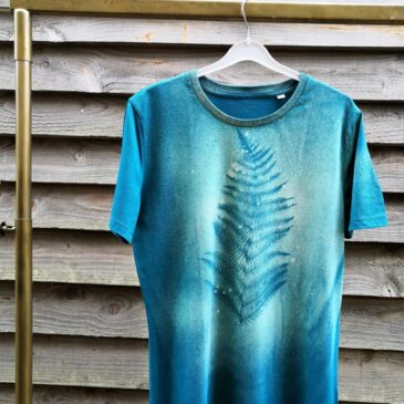 Tee-shirts tie and dye